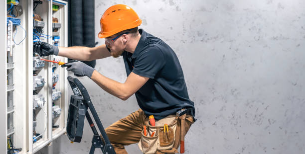 Best Local Electrician Companies  in Roanoke, VA